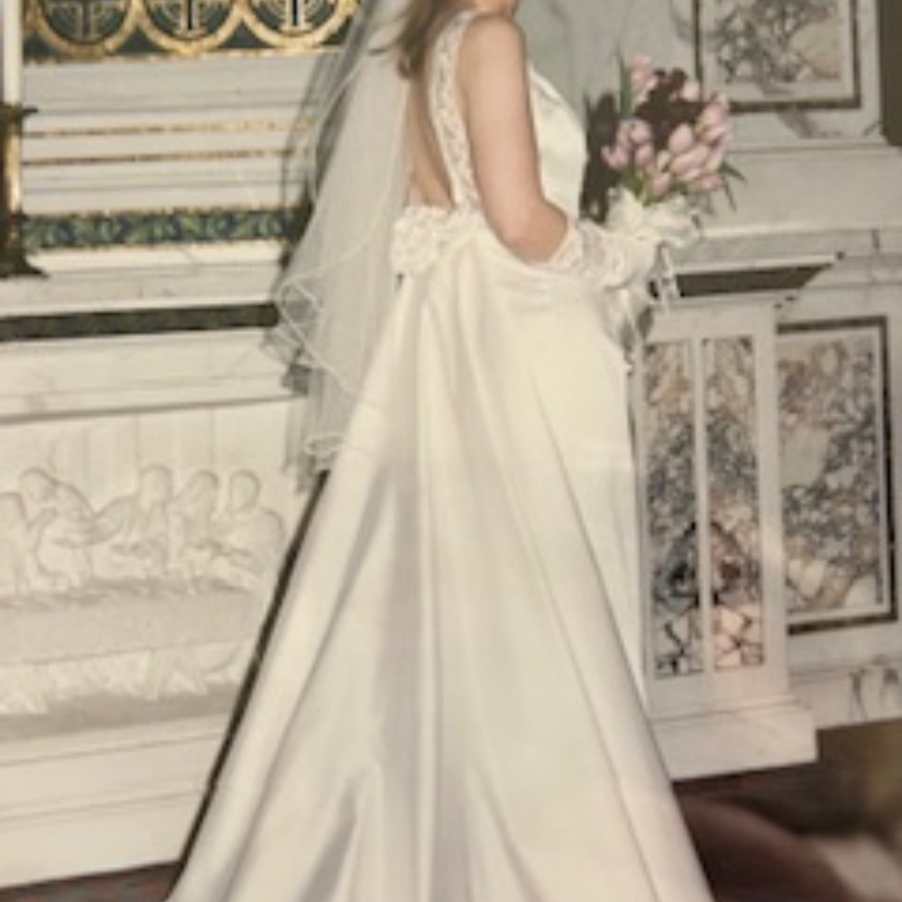 Jessica McClintock Wedding Dress